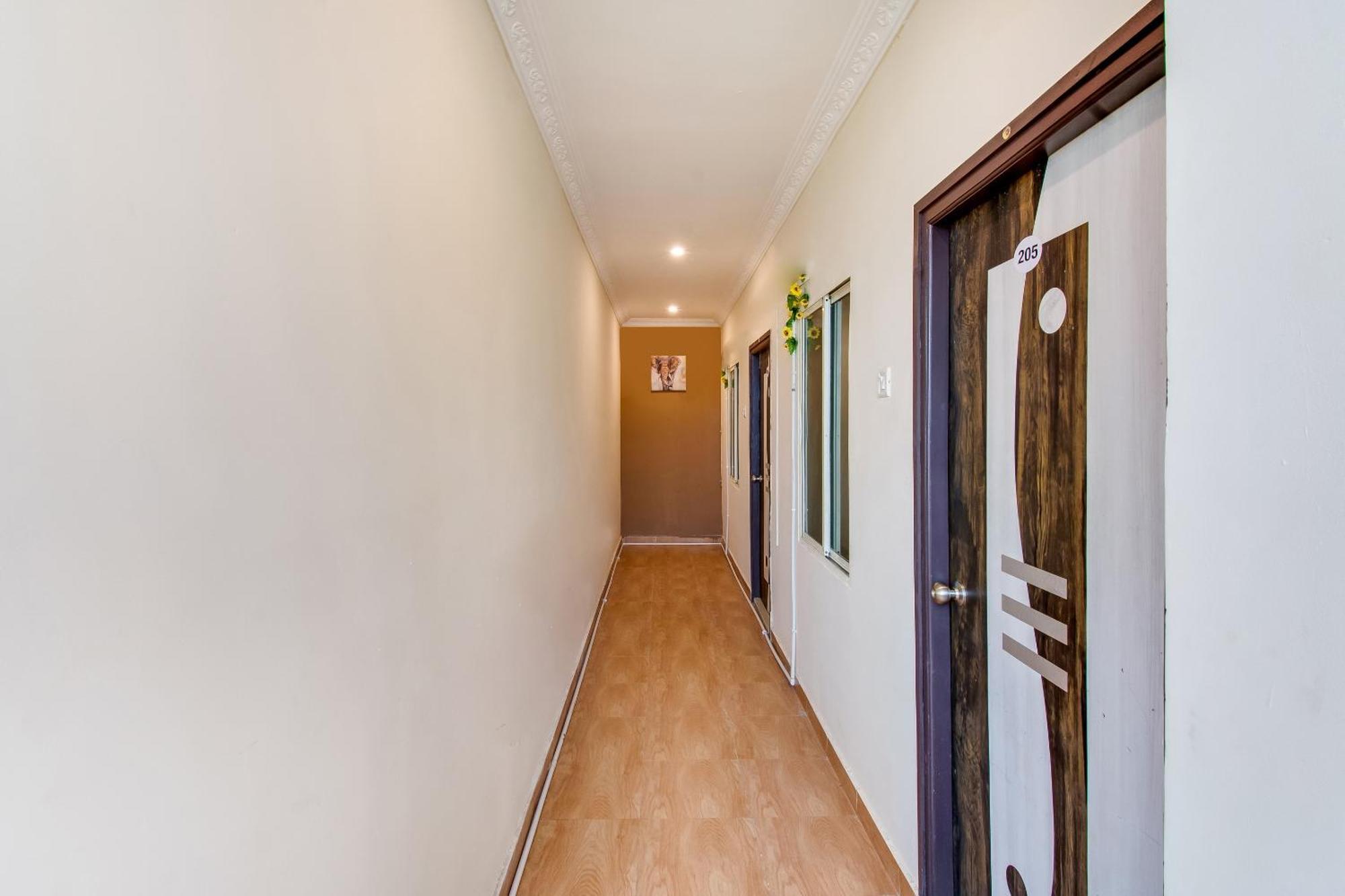 Oyo Akshaya Nest Otel Vijayawāda Dış mekan fotoğraf